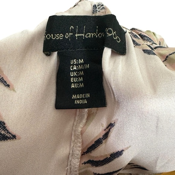 House of Harlow 1960 Tropical Satin Blush Pink PJ shorts SZ. M - Picture 12 of 13